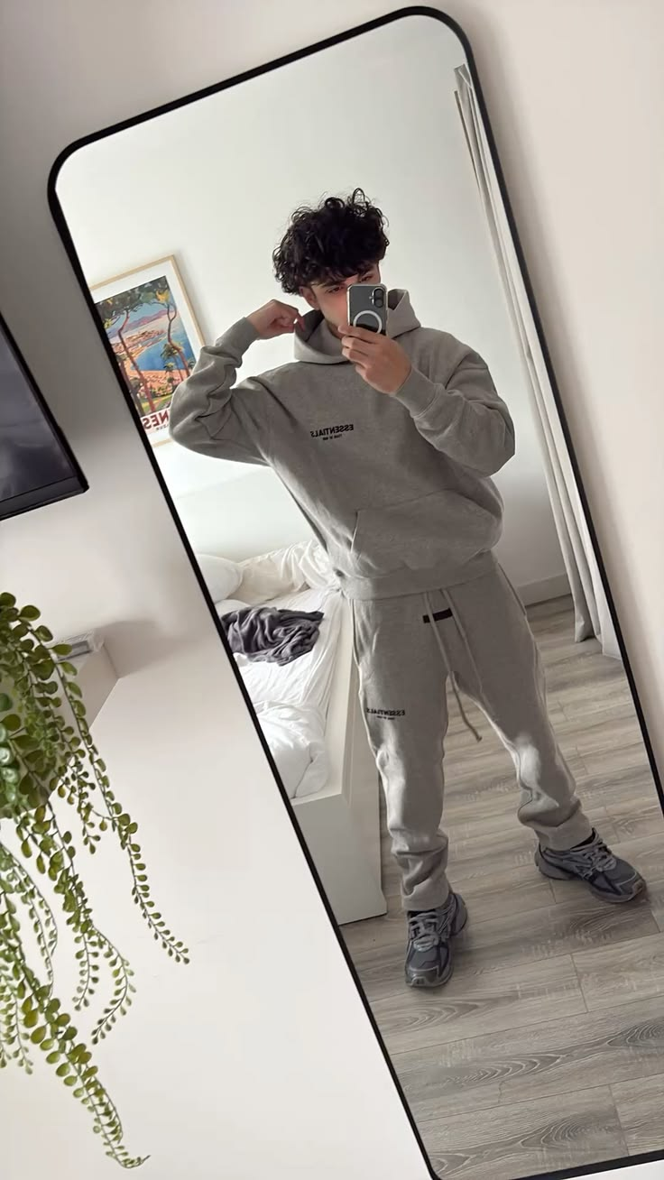 Essentials grey hoodie and sweatpants set
