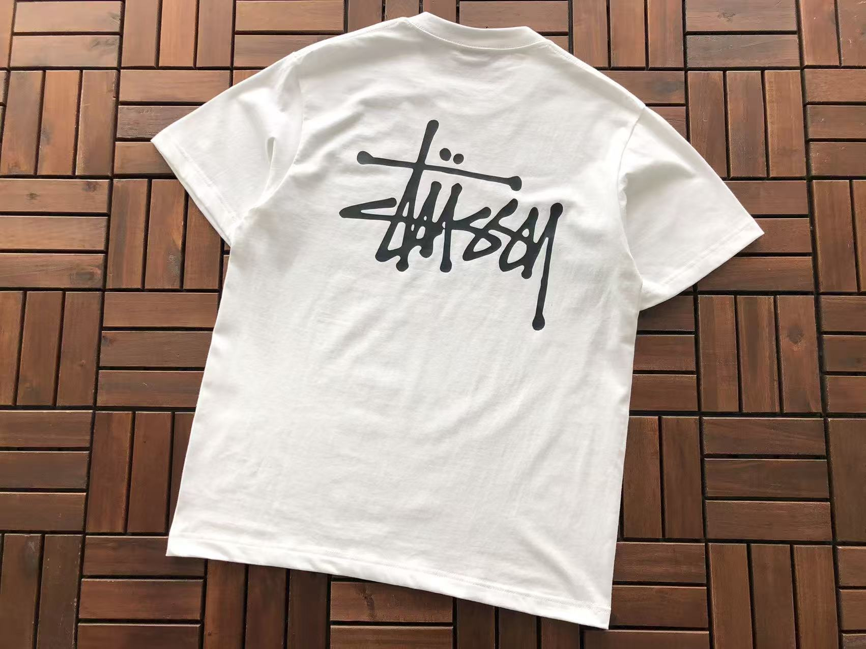 Stüssy white tee back